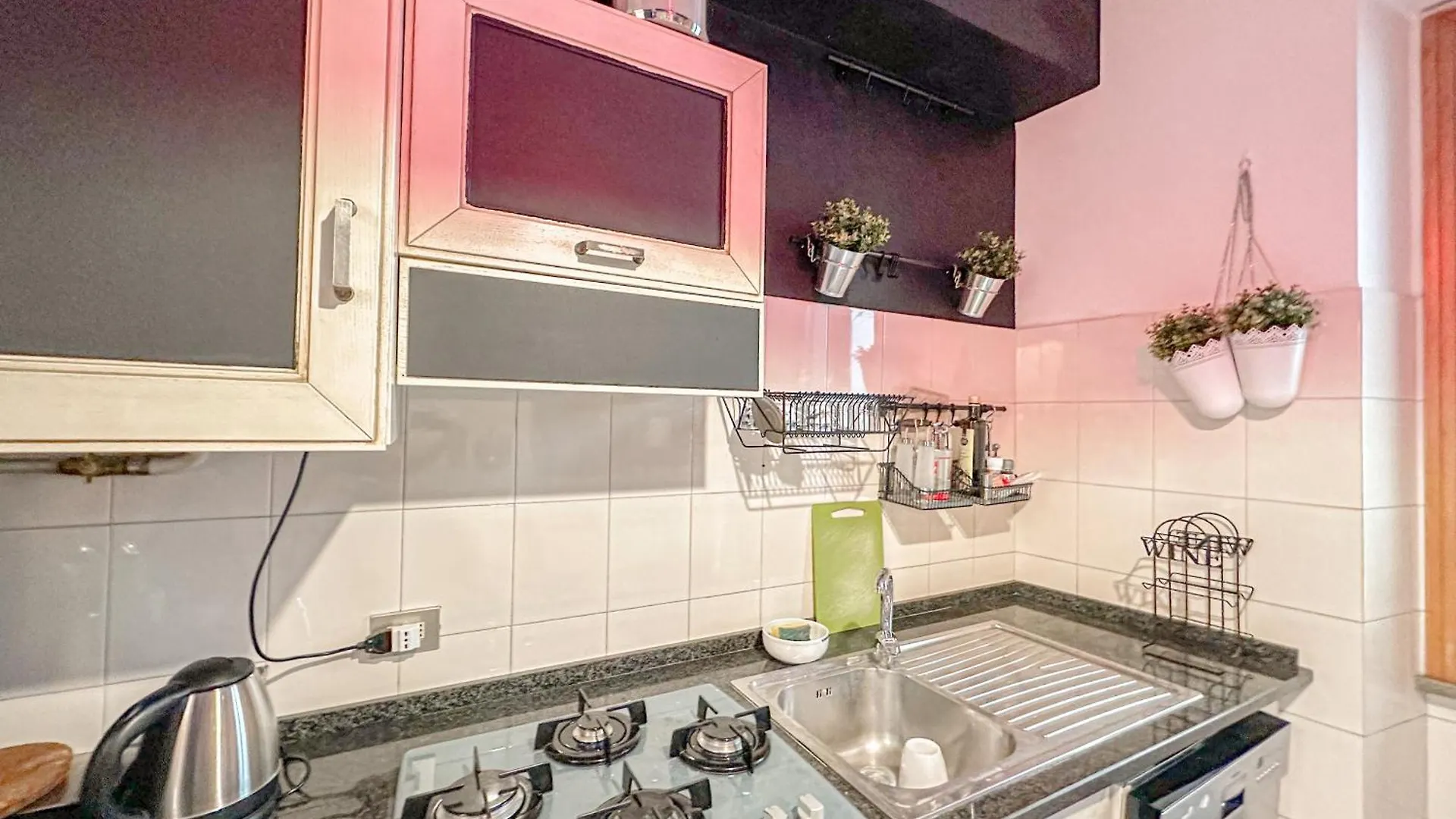 Red81 Suite - 10 Min Dal Duomo - 2 Camere Milan Apartment