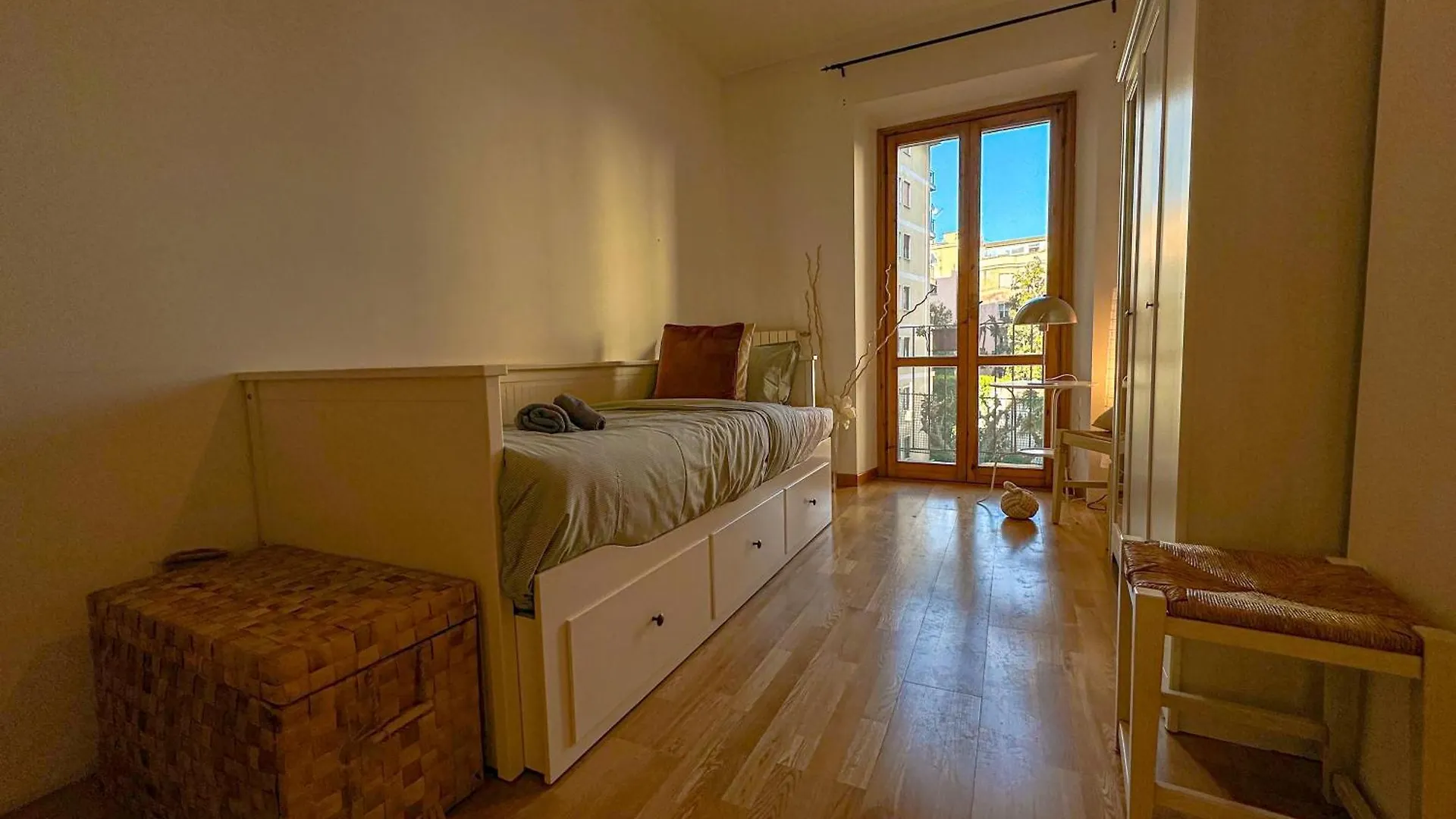 Apartment Red81 Suite - 10 Min Dal Duomo - 2 Camere Milan
