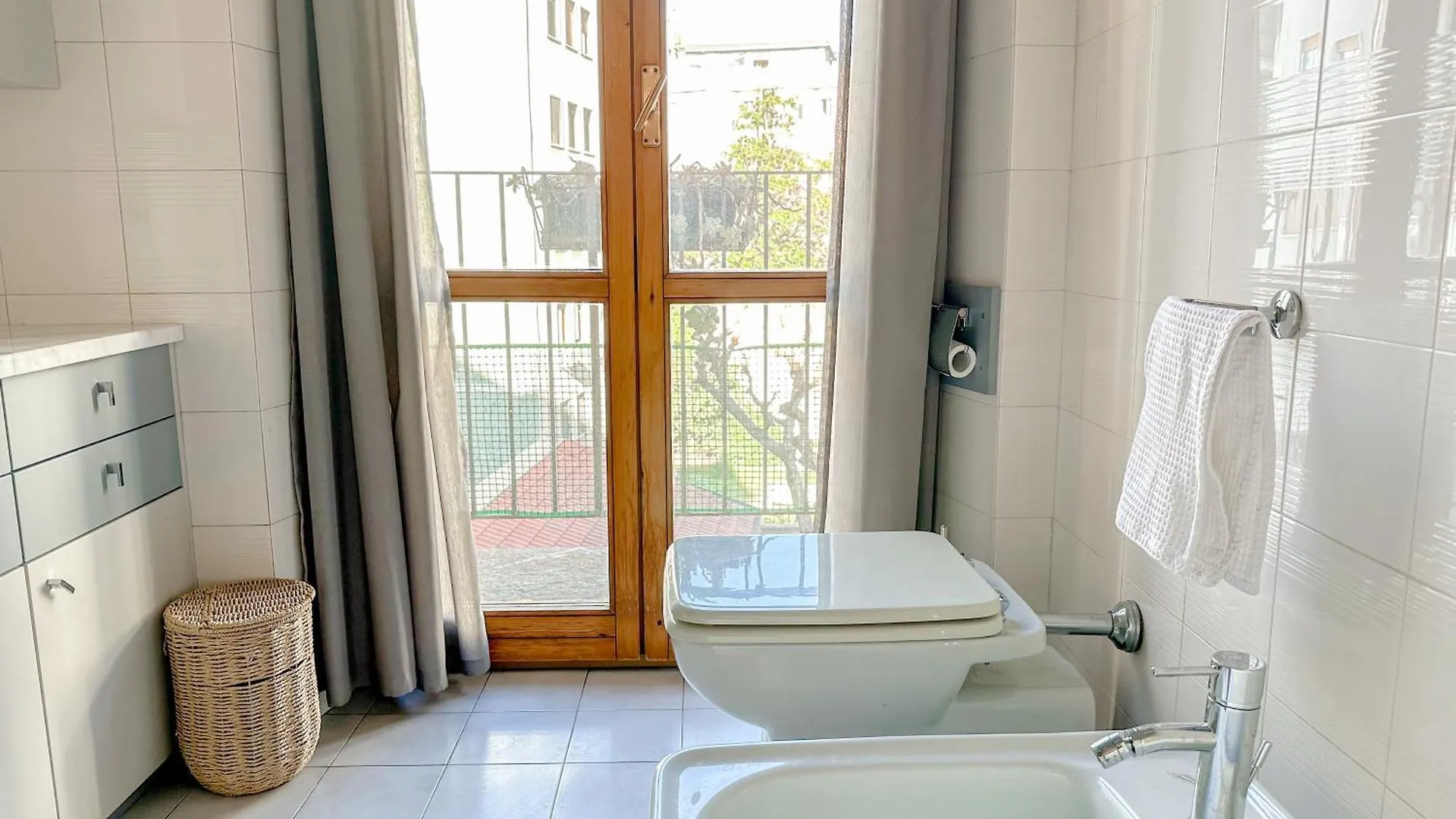 Apartment Red81 Suite - 10 Min Dal Duomo - 2 Camere Milan